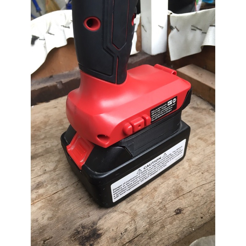 Bộ chuyển chân Workzone Titanium Xfinity 20v sang dùng pin Makita dạng gài