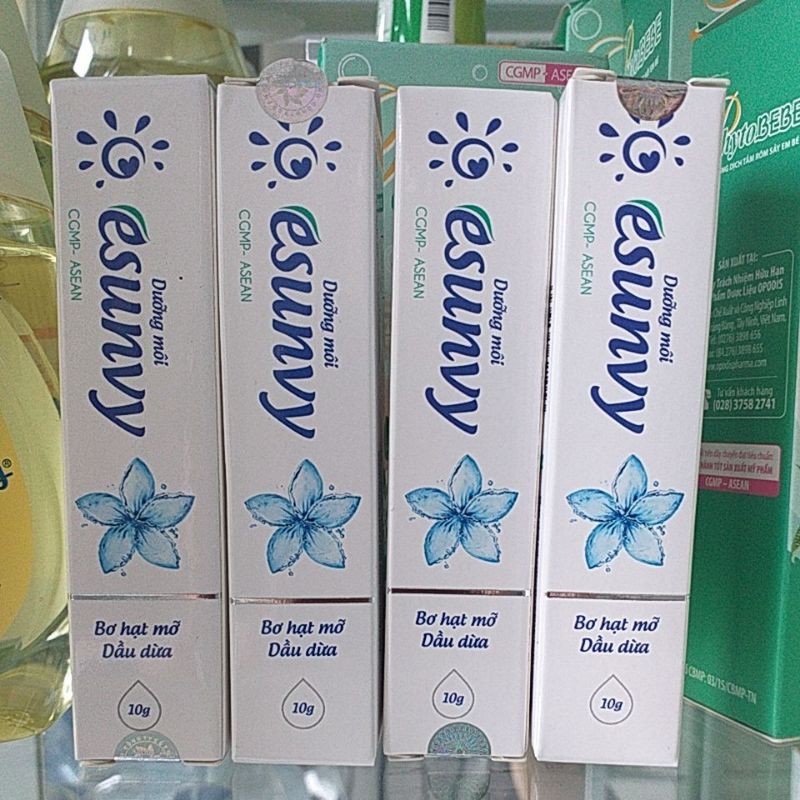 dưỡng môi esunvy ( bơ hạt mỡ , dầu dừa)