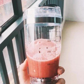 Cốc lắc bột protein tự động chuyên dụng tiện lợi