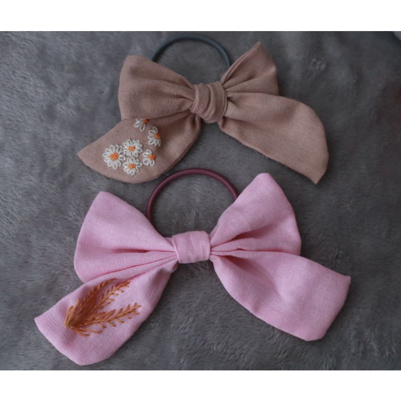 Dây cột tóc nơ thêu tay handmade
