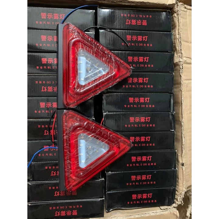 Đèn led trang trí tam giác đỏ : 24V