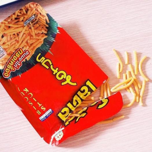 Snack bánh que cọng bim bim ăn vặt tăm que Dorkbua Thái Lan gói 20g/1gói