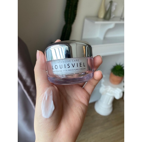 Bộ dưỡng trắng da mờ nám mụn tàn nhang trắng mịn nhue da em bé Louisviel Hàn quốc gồm toner serum kem dưỡng louisviel