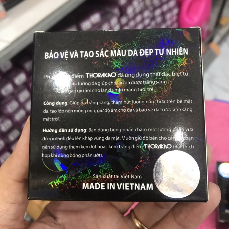 Phấn Trang Điểm Trắng Da THORAKAO TWO WAY CAKE 13g(có 3 tone màu)