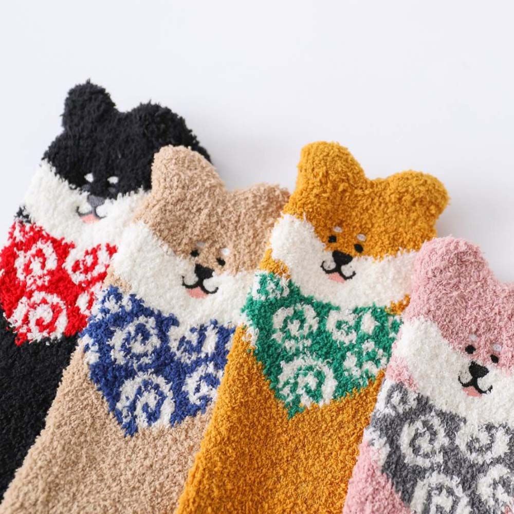 Đôi vớ lông cừu san hô dày in họa tiết hoạt hình nhiều màu sắc thời trang cho nữ