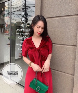 ĐẦM NHUNG THẮT NƠ CỔ