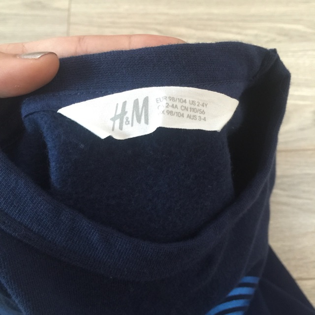 Áo nỉ chui đầu bé trai HM 78