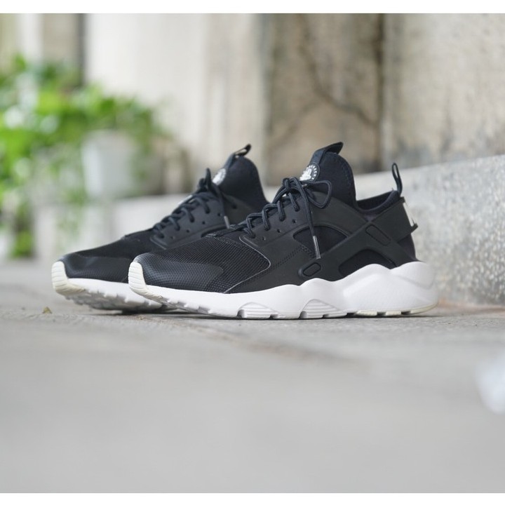 [2hand] Giày Thể Thao NIKE AIR HUARACHE RUN ULTRA 819685-016 GIÀY CŨ CHÍNH HÃNG