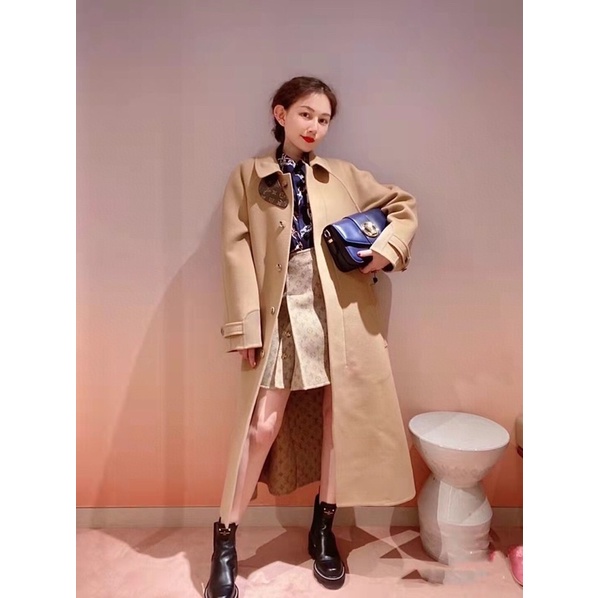 Áo khoác dạ dáng dài mẫu mới 2021 phối đai thắt eo thương hiệu Louis Vuitton LV cao cấp