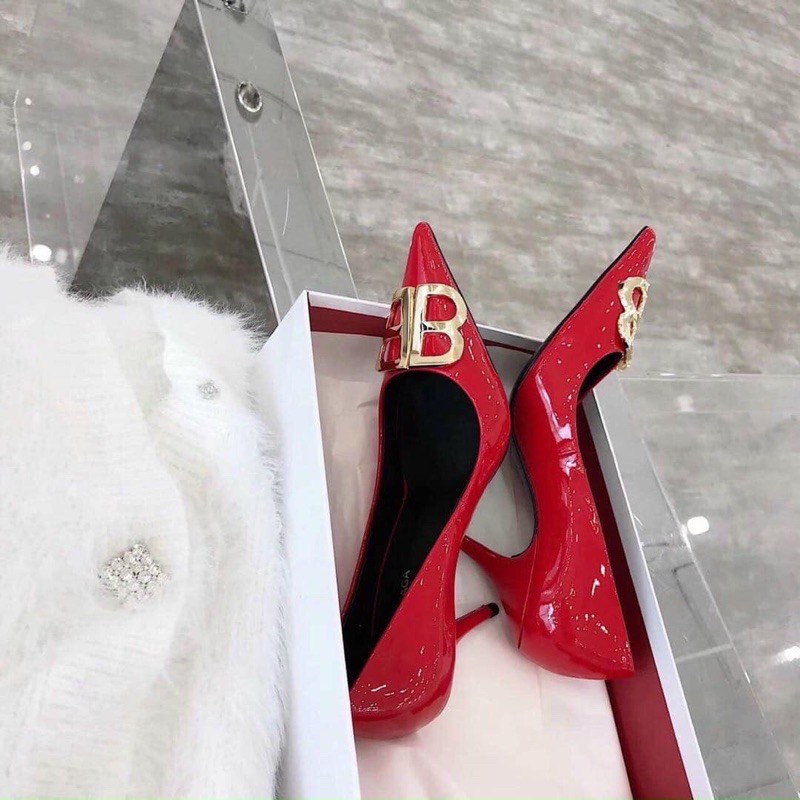 Giày cao gót mũi nhọn Balenciaga
