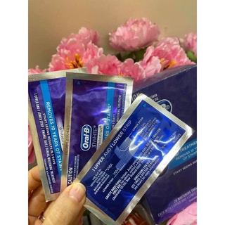 Miếng dán trắng răng oralb
