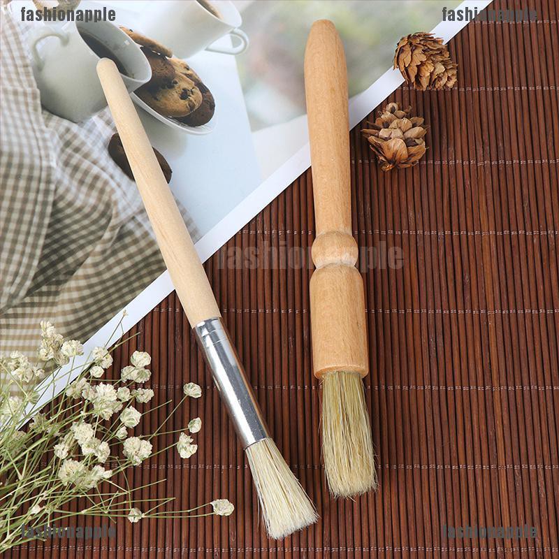 Chổi Quét Máy Xay Cà Phê Cán Gỗ Tự Nhiên