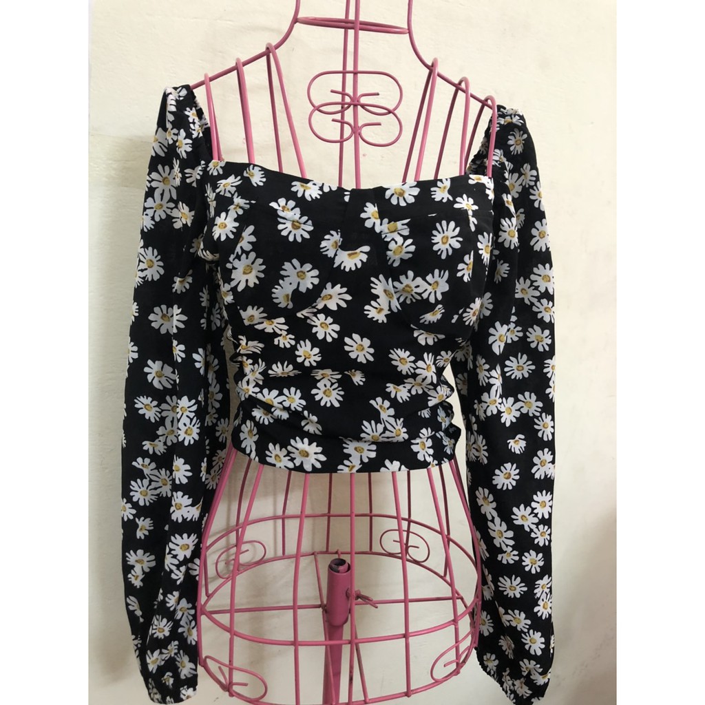 Áo croptop hoa cúc dài tay (sẵn hàng ảnh thật)