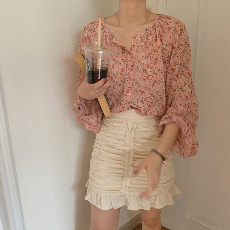 Áo Sơ Mi Nữ Tay Ngắn Họa Tiết Hoa Phong Cách Hàn Quốc