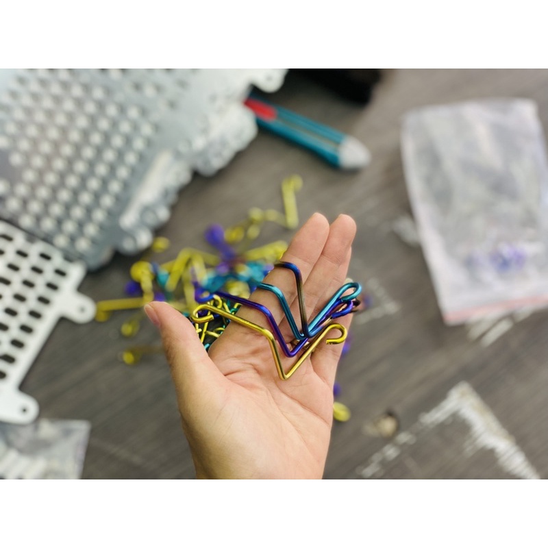 Pát bình dầu Titan khò màu cực đẹp