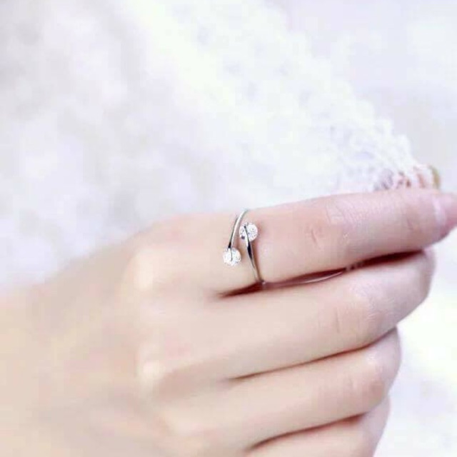 Nhẫn 2 hạt đá