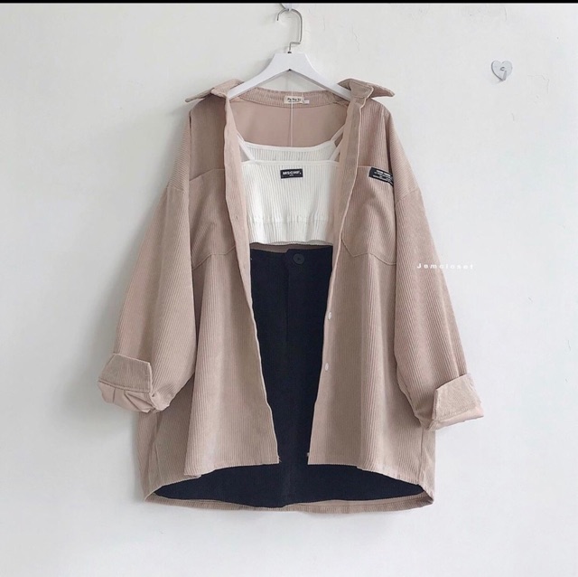 Sơ mi nhung dáng thụng oversize