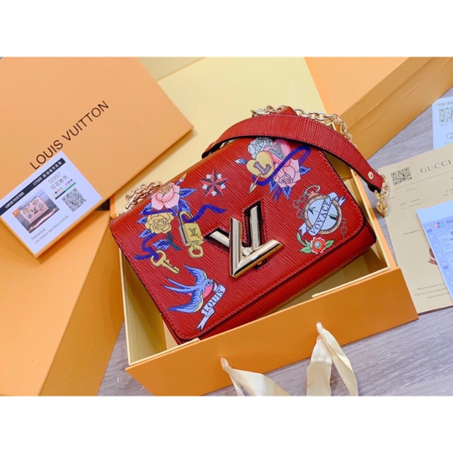 Túi Lv Twist Hoa Màu đỏ