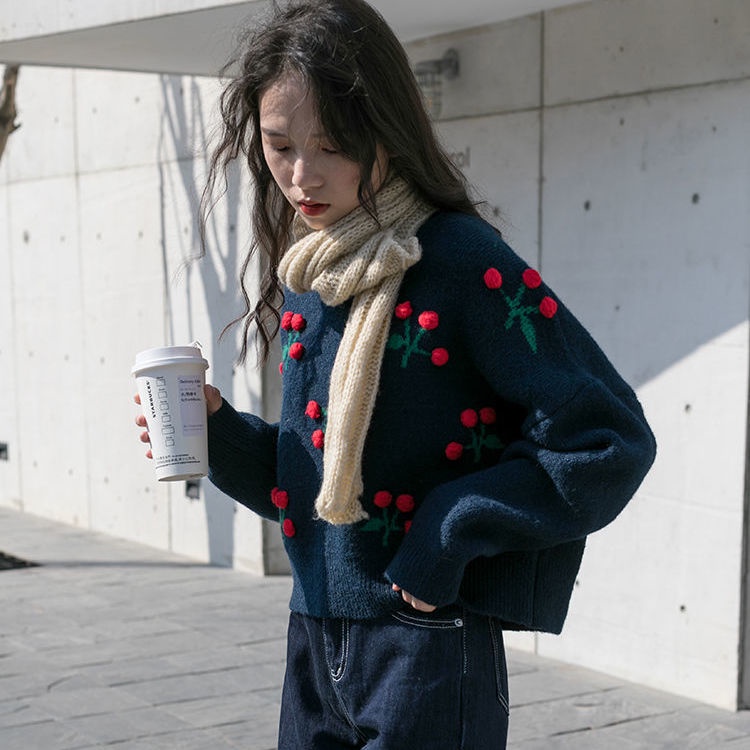 Áo sweater dệt kim cổ tròn họa tiết quả anh đào xinh xắn thời trang trẻ trung ngọt ngào