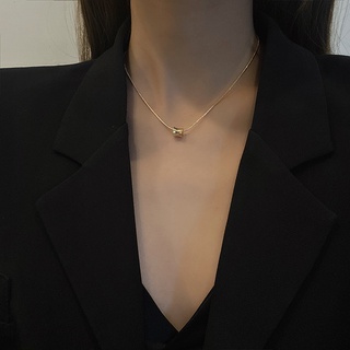 Vòng cổ kiểu dáng đơn giản cổ điển