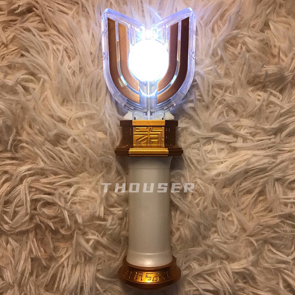 Đồ Chơi Siêu Nhân。Tiga Ultraman。 Mô Hình robot Biến Hình Ultraman Tiga