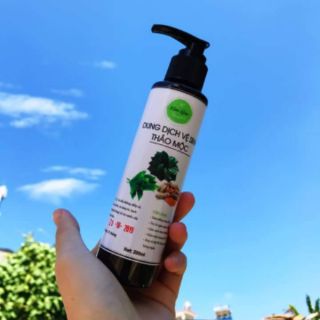 Dung dịch vệ sinh thảo mộc