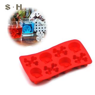 Khay Silicone Làm Đá Hình Đầu Lâu