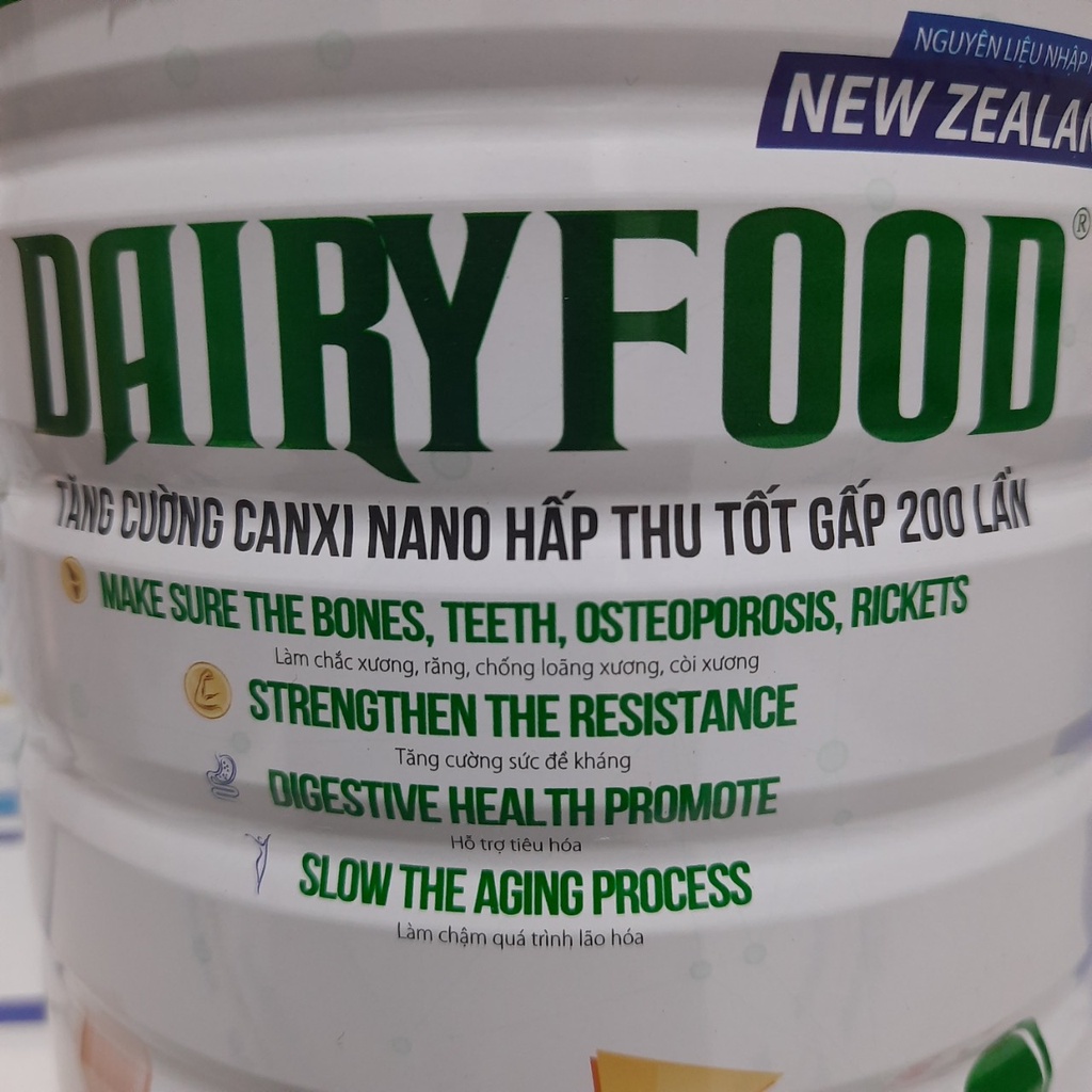 Sữa DairyFood Canxi ngừa loãng xương hộp 900g