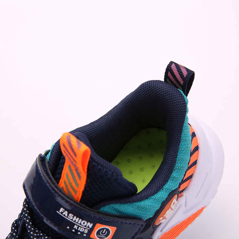 Giày thể thao thời trang thu đông 2021 dành cho bé trai