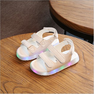 Giày sandal 2 quai có đèn cho bé