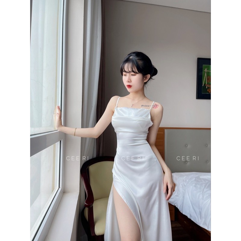 Váy lụa hở lưng có mút ngực