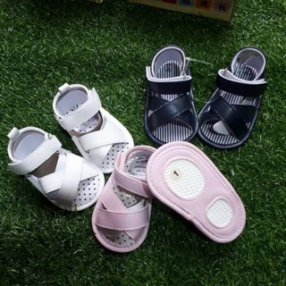 Freeship 99k TQ_Sandal tập đi quai chéo cho bé