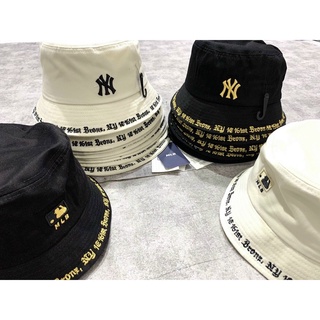 Mũ bucket thêu logo 2 màu trắng đen