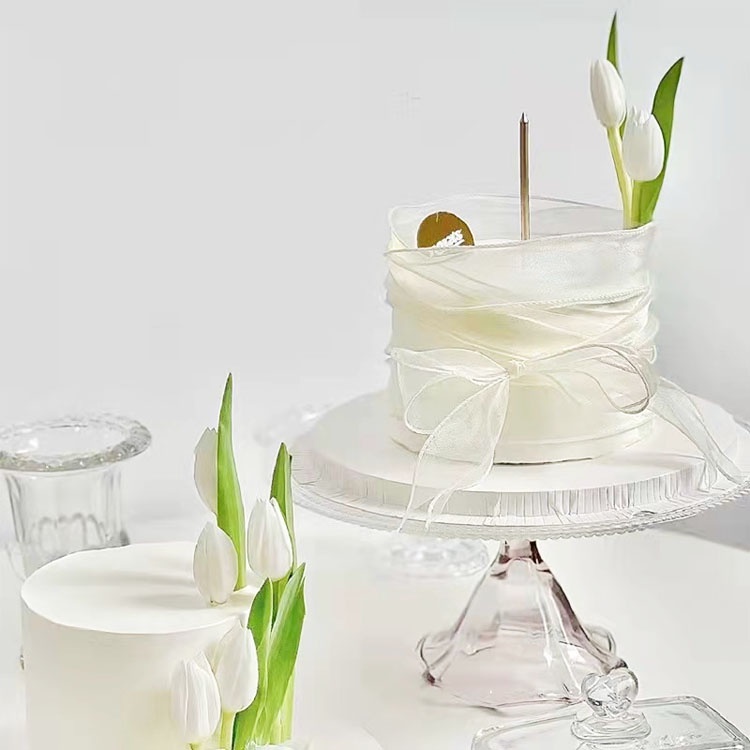 Set 5 Vỏ Bọc Trang Trí Bánh Kem Thêu Họa Tiết Hoa Tulip Đính Ruy Băng Xinh Xắn