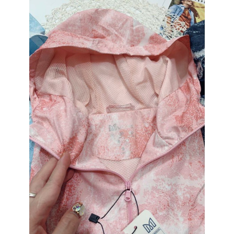 Áo khoác gió loang M.o.r.r.i.s có túi đựng (5 màu) | BigBuy360 - bigbuy360.vn