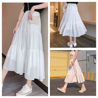 Chân váy voan nối tầng dáng dài.