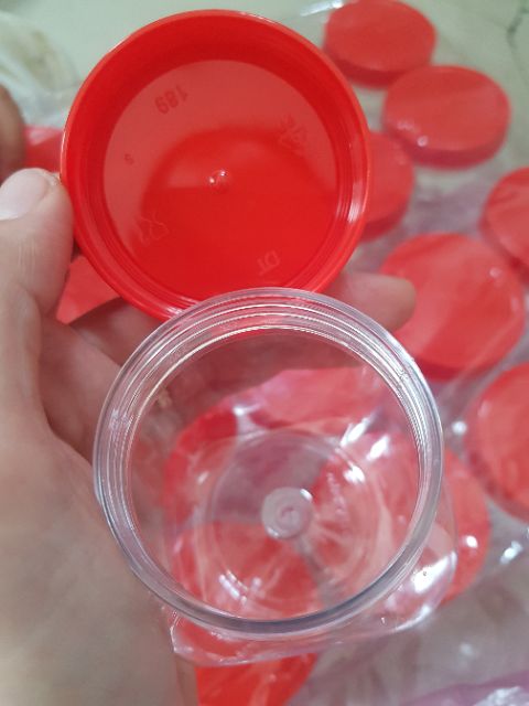 Hủ nhựa nắp đỏ 100g ngang 5cm cao 7cm | BigBuy360 - bigbuy360.vn