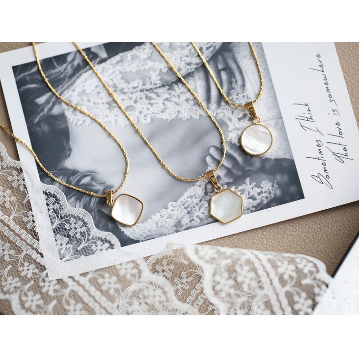 Dây chuyền titan mặt tròn cẩm xà cừ không gỉ WN200705