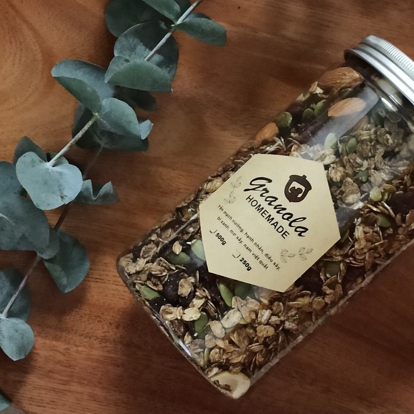 Ngũ cốc Granola Homemade Nhiều Hạt Quả Sấy - Giảm Cân, Ăn Kiêng, Dinh Dưỡng Buổi Sáng 500g