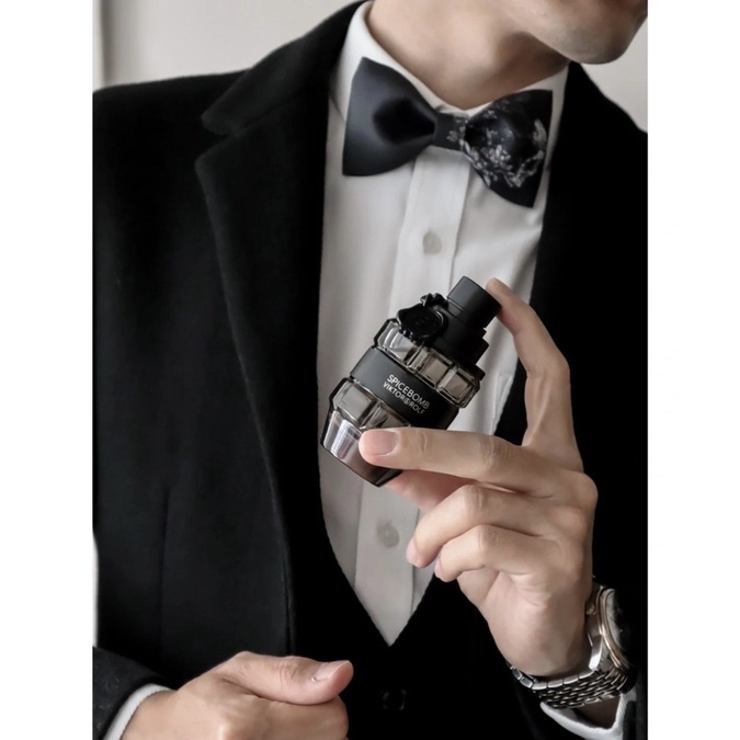 Nước hoa mini Viktor and Rolf Spicebomb Pour Homme EDT