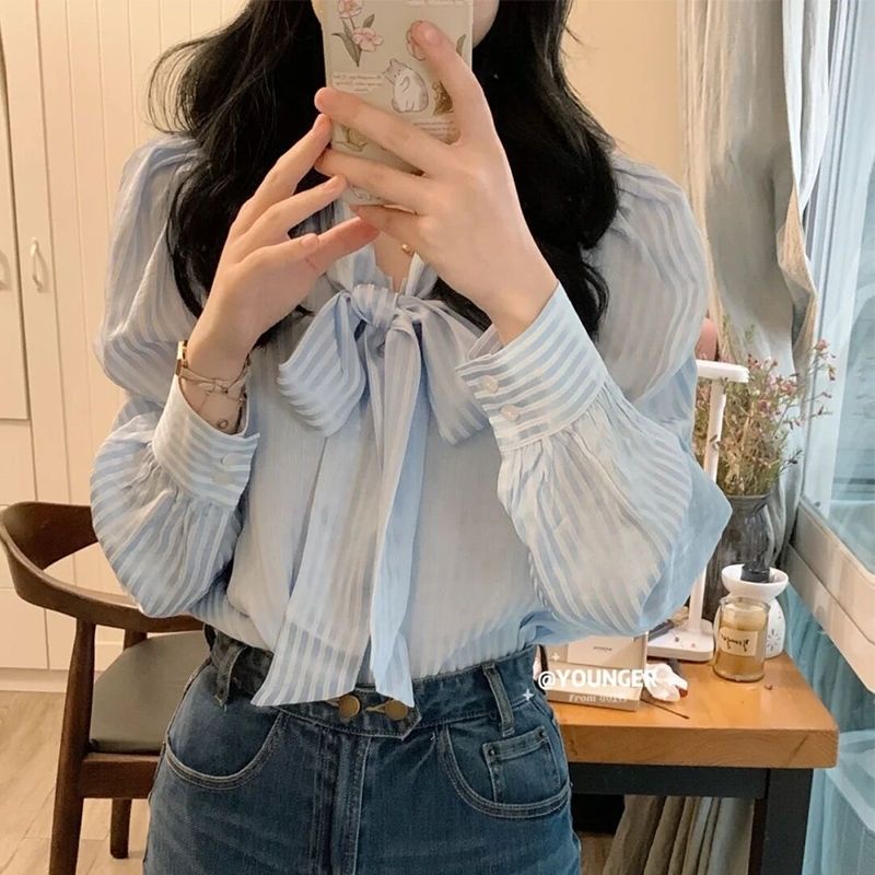 Áo Sơ Mi Kẻ Sọc Đính Nơ Xinh Xắn Cho Nữ