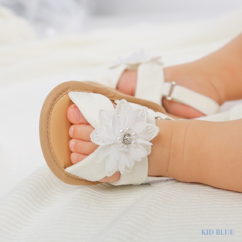Giày Sandal Chống Trượt Đính Hoa Dễ Thương Dành Cho Bé Gái