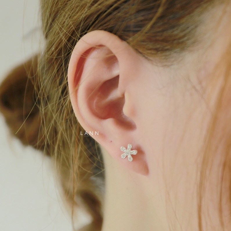 Khuyên hoa 5 cánh kín đá BẠC S925 LANN E312