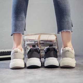 (1kg) Giày ulzzang