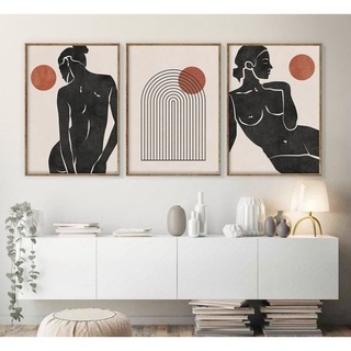 set 3 tranh treo tường hiện đại có móc treo đi kèm.