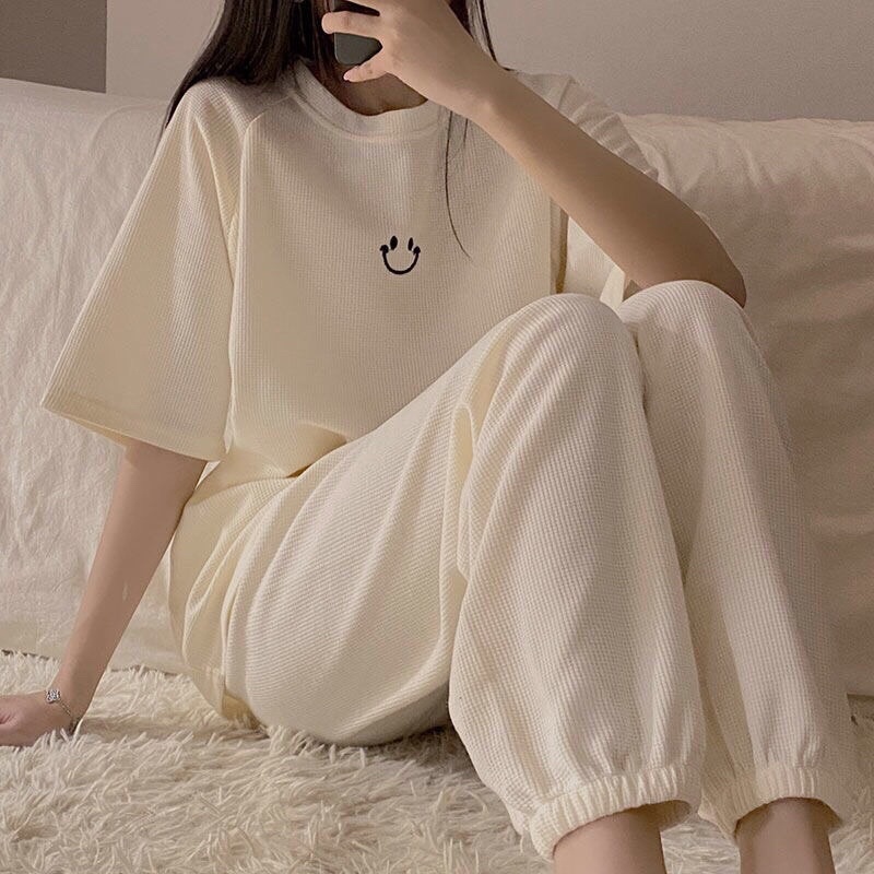 Set Quần Dài Áo Cộc Thêu Hình Mặt Cười Nữ Freesize 🌸 Bộ đồ culottes Bo Ống Kèm Thun Form Rộng Tay Lỡ Hình ICon Ulzzang 🌸