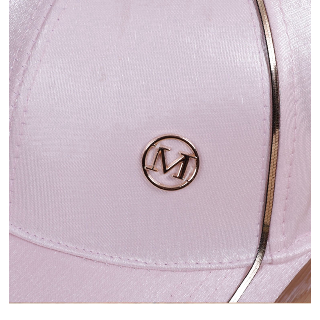 Youthful Korean style cap for both men and women