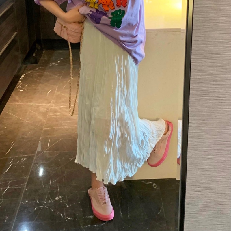 Urihouse - Chân váy nhăn xoè dáng dài midi cạp cao chun màu đen, màu trắng có lớp lót phía trong