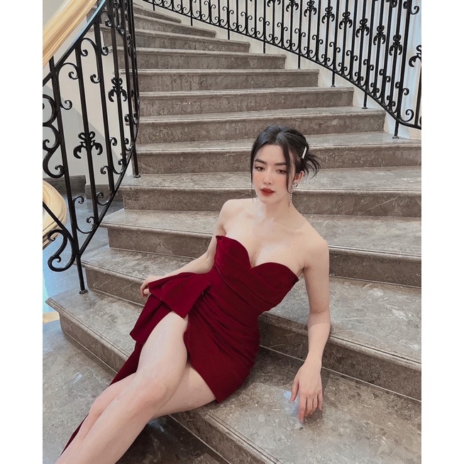 Đầm body xẻ tà dài