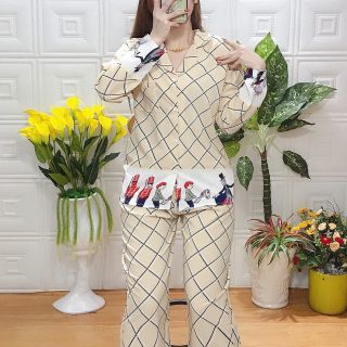 Tay dai lụa